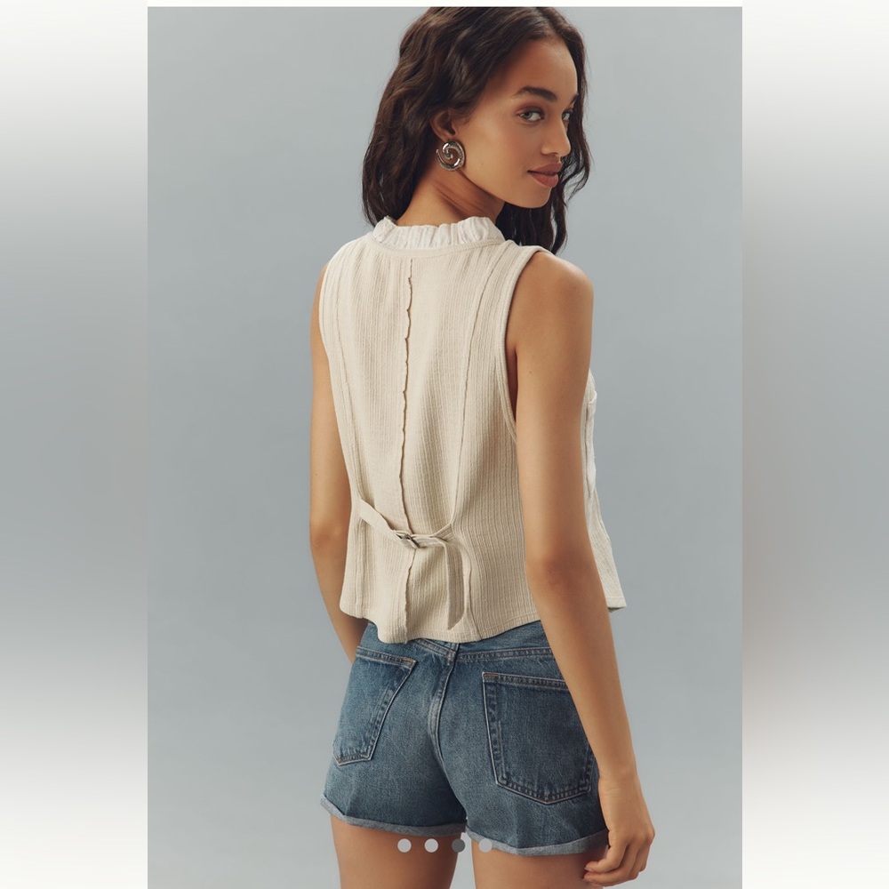 Anthropologie Cream Ruffled V-Neck Button-Front Ribbed Tank - Picture 3 of 3